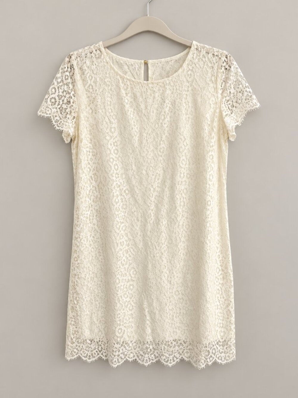 XXI Essentials White Textured Lace Short Sleeve Top